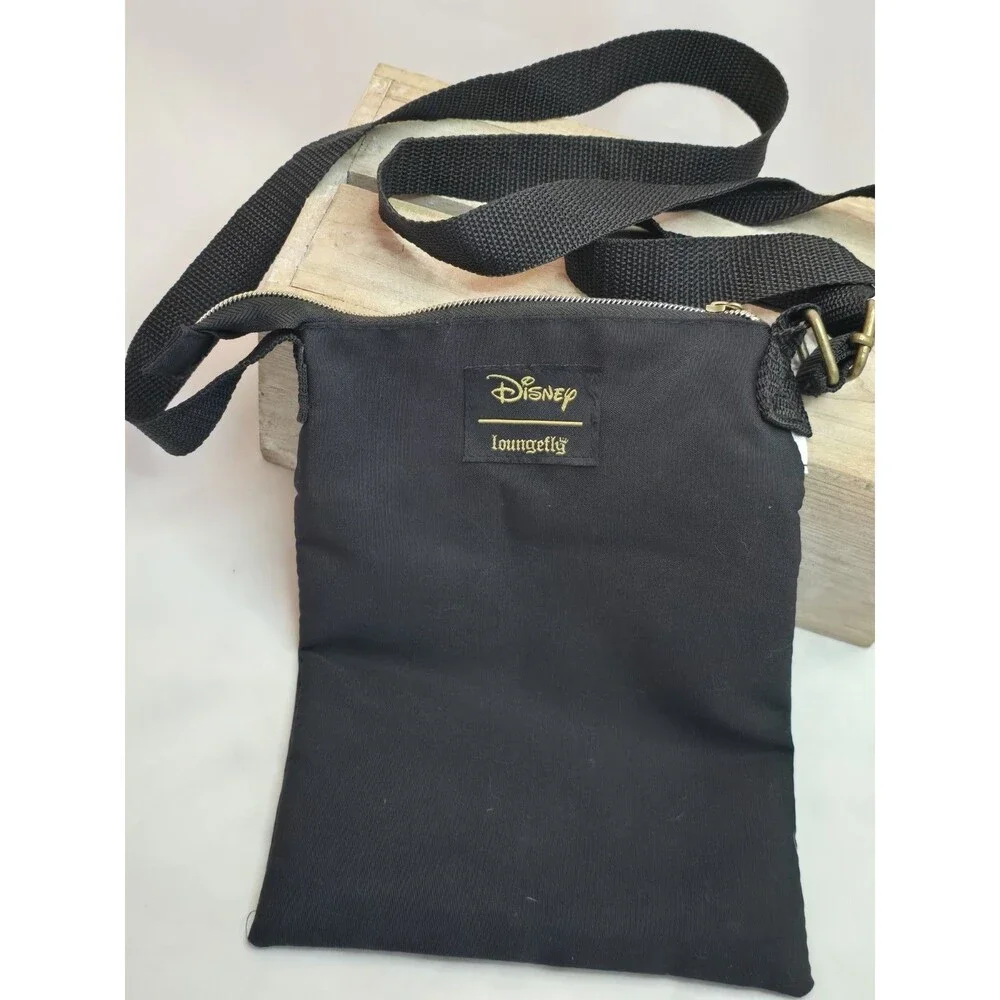 Loungefly disney snow